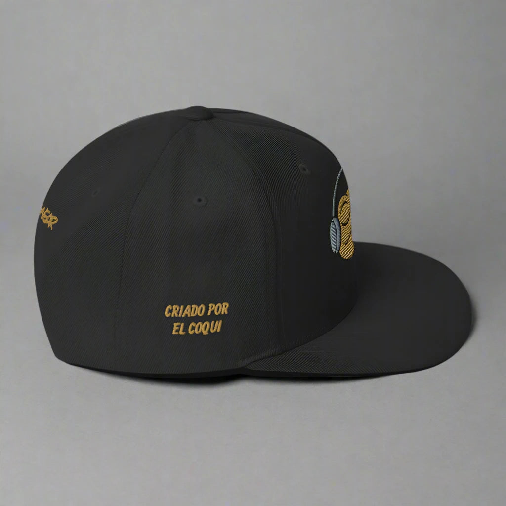 SnapBack Hat | Criado por el Coquí